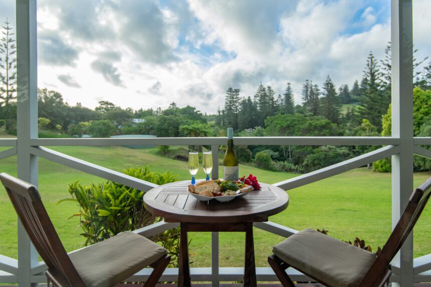 7 Valentine’s Date Ideas to Experience on Norfolk Island (From Sunrise to Stars)